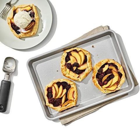 Non-Stick Pro Clear Coated Quarter Sheet Pan